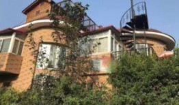 央视爆料别墅案例最新消息,违规建筑调查深入，后续处理引关注